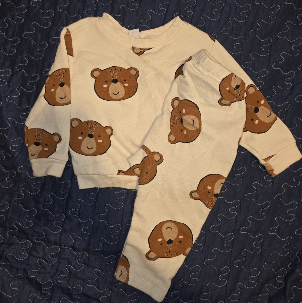 Adorable Bear Print Set
